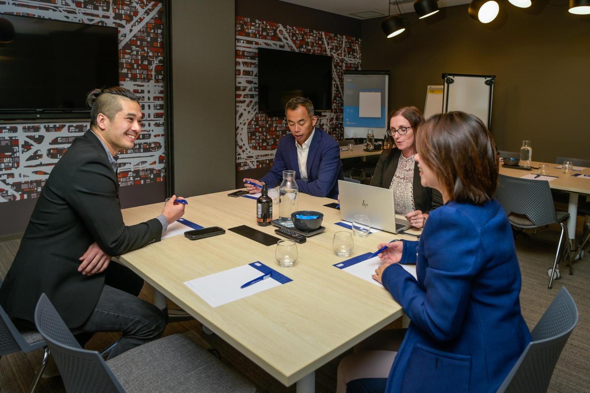 Holiday Inn Express Sydney Airport By Ihg Buitenkant foto